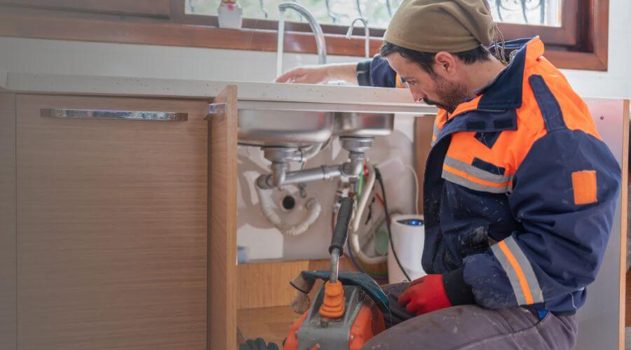 leaky faucet repair in Munford, TN